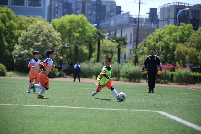 俄体育部长：俄方欢迎世界泳联解禁俄运动员